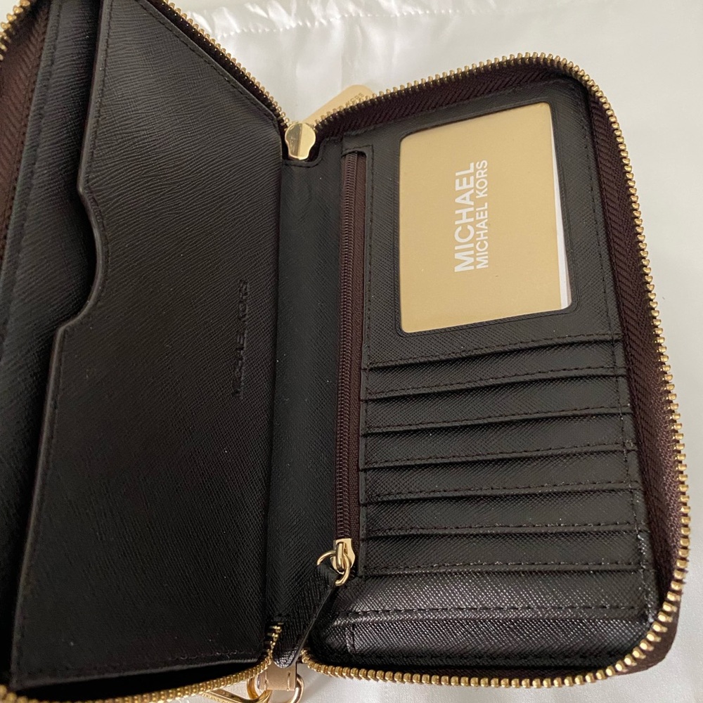 Michael Kors Grayson Satchel With matching wallet - Picture 8 of 12